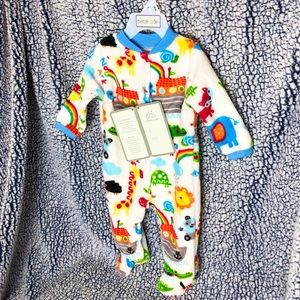 New footed onsie for by Bebe Calin. 0-3 months